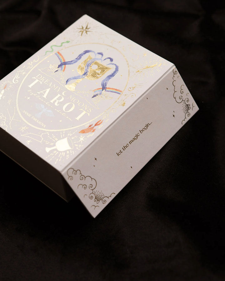 Dreamy Moons Tarot - Lightworker Edition