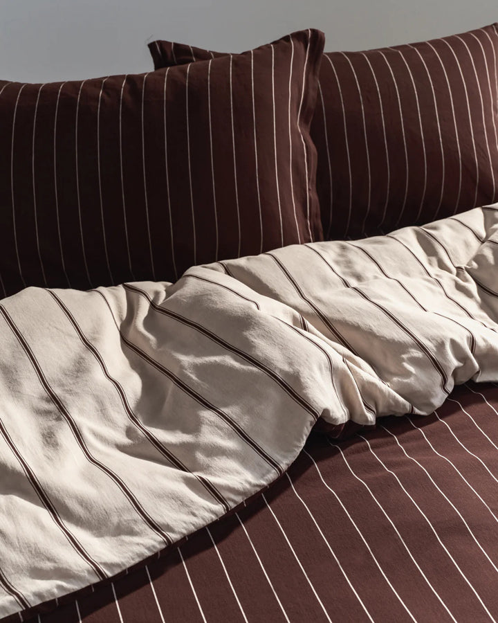 King Quilt Cover - Vanilla/Mahogany
