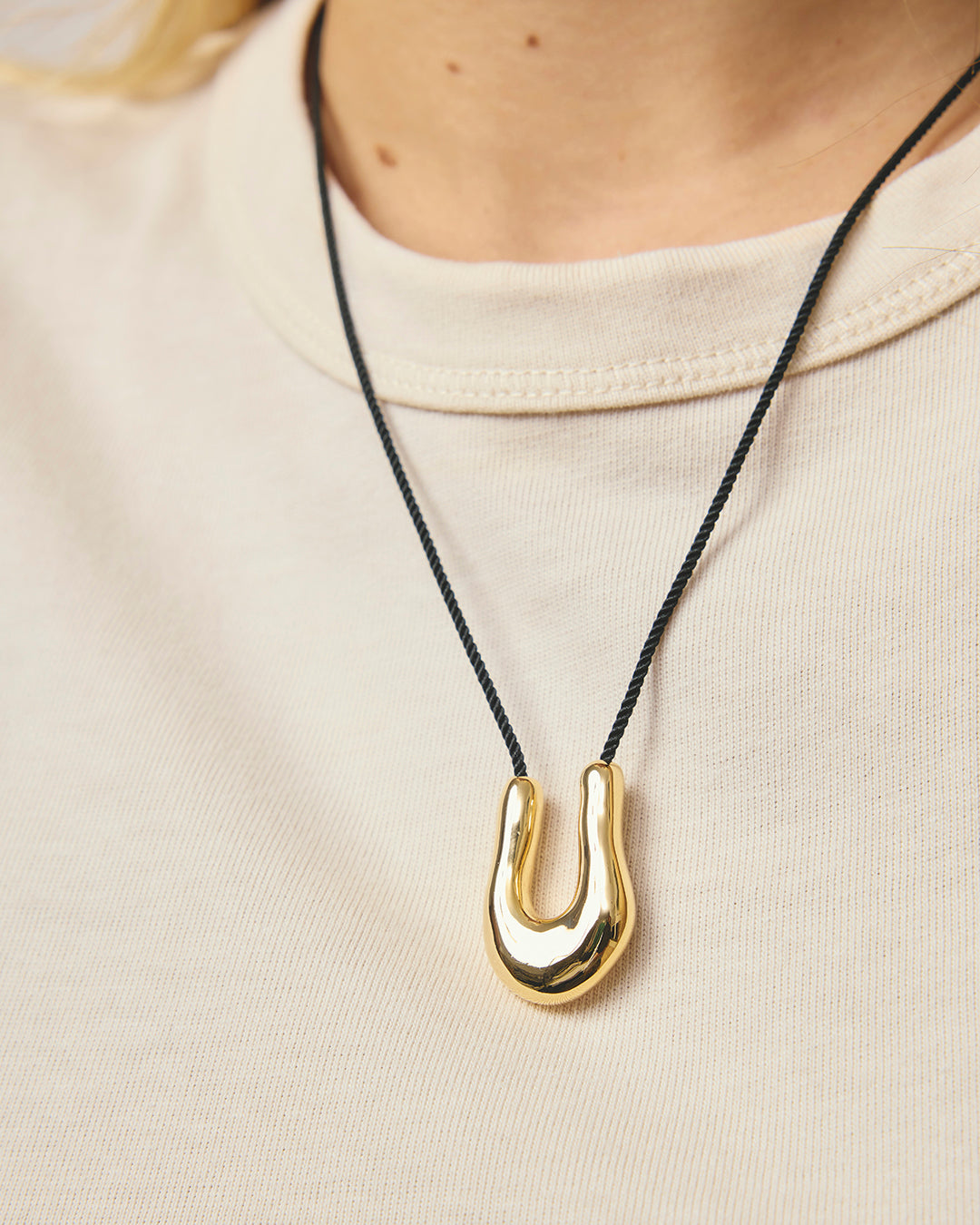 Caitlin Necklace - Gold