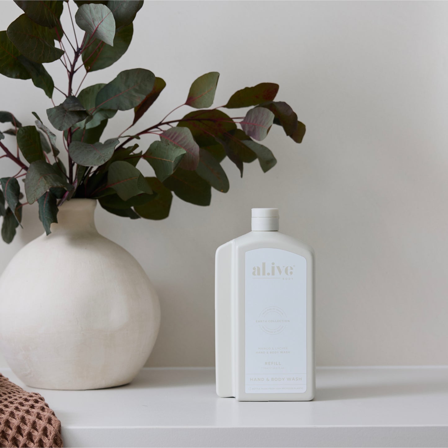 1 Ltr Hand & Body Wash Refill - Mango & Lychee
