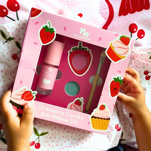 No Nasties Natural Makeup Gift Set - Strawberry Cupcake