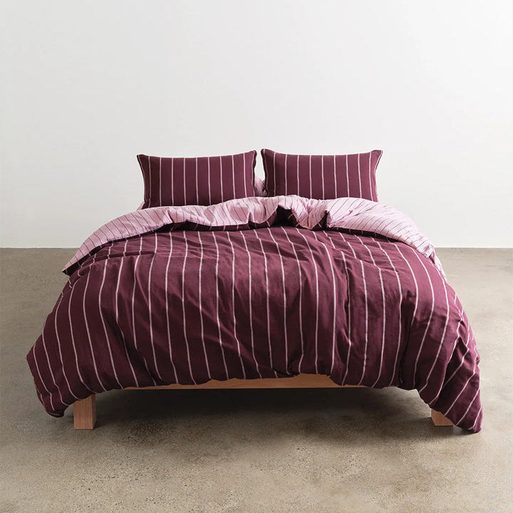 Super King Quilt Cover - Mulberry/Aster