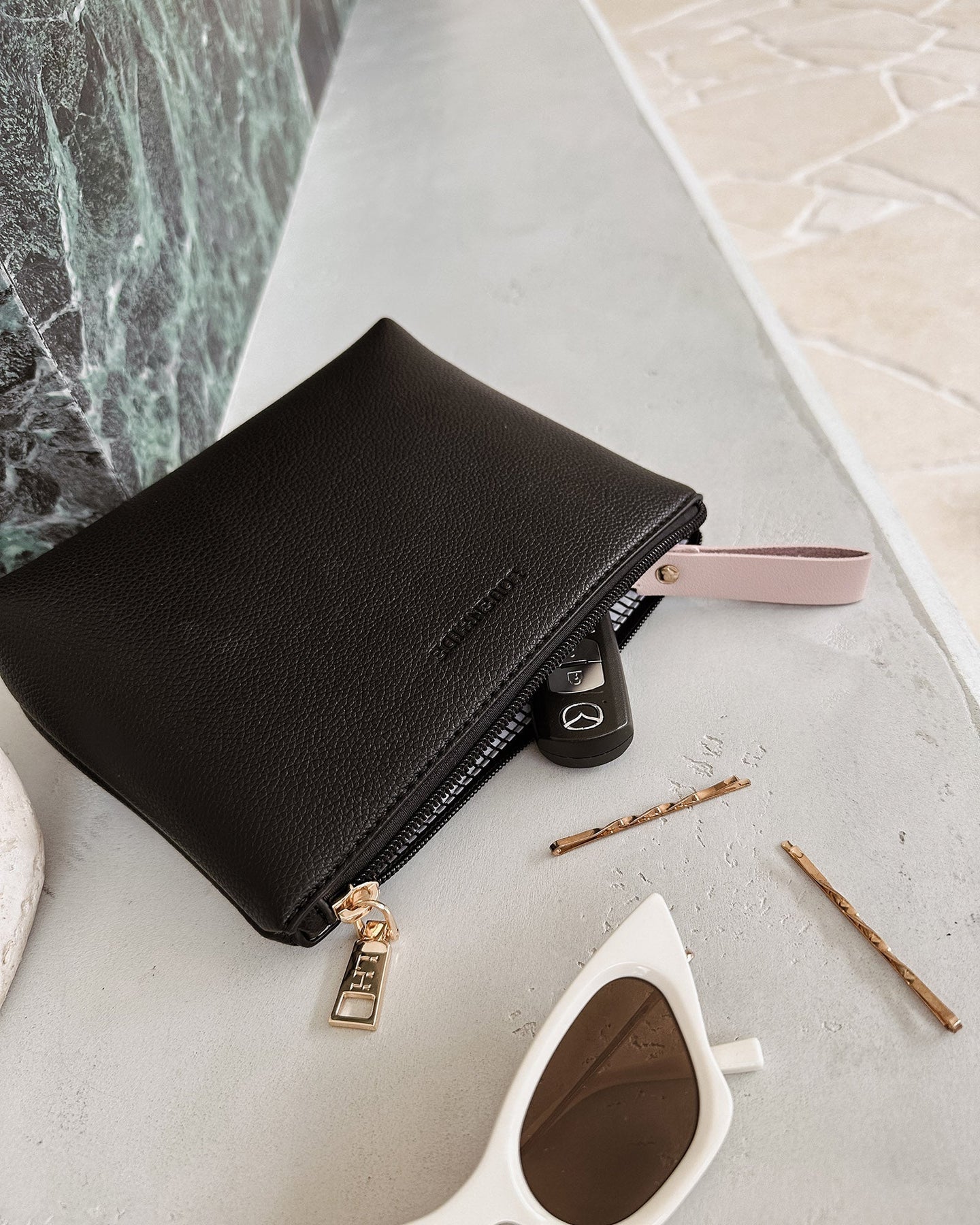 The Everyday Pouch - Black